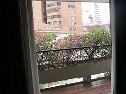 Hotel del Oeste B&B