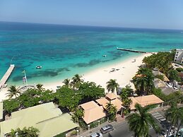 Sundown Beach Studio At Montego Bay Club