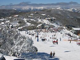 Peak 105