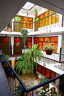 Capac Inka Wasi Plaza