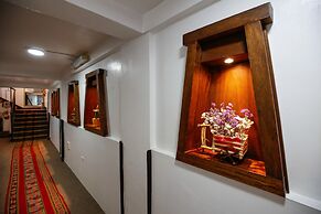 Capac Inka Wasi Plaza