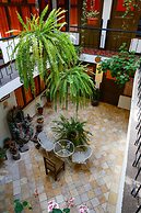 Capac Inka Wasi Plaza