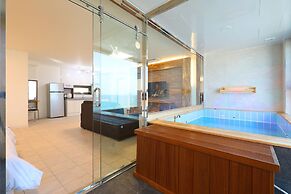Poolvilla K