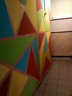 JUNGLE - Hostel