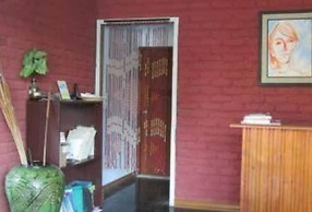 Pyi1 Guest House