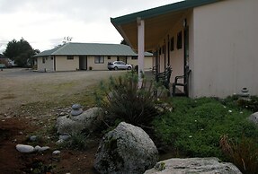 Karamea Hotel