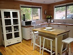 Kookas Cottage
