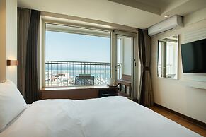 Winners Hotel