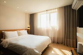 Winners Hotel