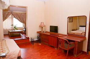 Fang Fang Hotel