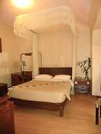Fang Fang Hotel