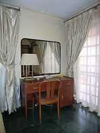 Fang Fang Hotel