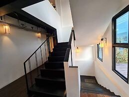 Trat 101 Hotel