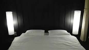 Trat 101 Hotel