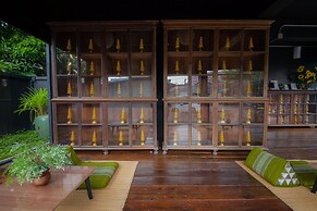 Trat 101 Hotel
