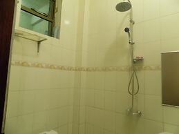 Hotel B Plus