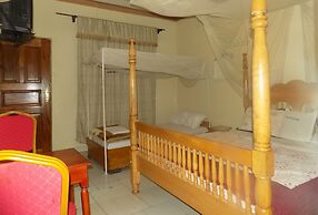 Hotel B Plus