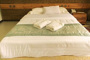 Kalya Courts Hotel