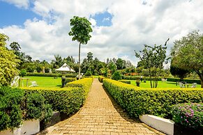 Kalya Courts Hotel