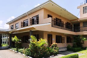 Kalya Courts Hotel