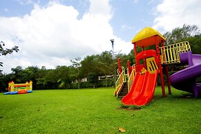 Kalya Courts Hotel