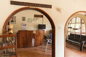Raja Excelsior Hotel