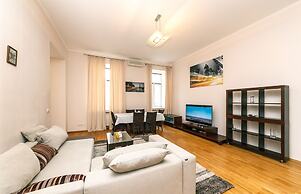 Apartment Khreschatyk 15