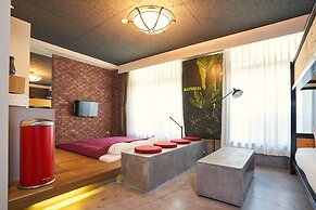 Hotel Material