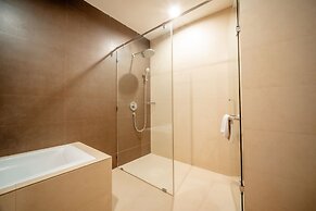 M One Hotel