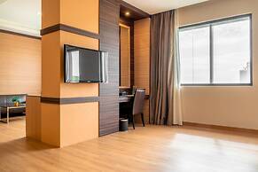 M One Hotel