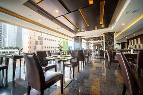 M One Hotel