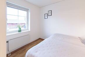 Easy Livin Apartment Hotel by Stubor