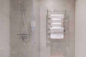 Easy Livin Apartment Hotel by Stubor