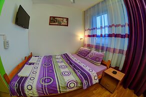 Rooms And Apartments S