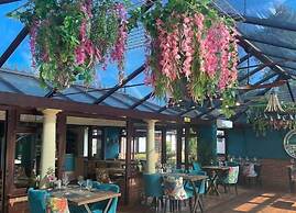 The Stanwick Hotel