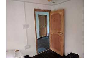 Maha Guest House