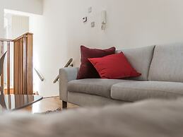 The Eamon DeVelara Suite - hiphipstay