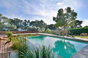Unique Modern Villa with very pool