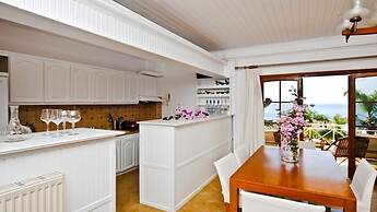 Stavento Apartments