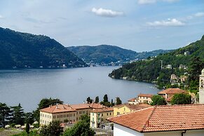 Como Lake Amazing Views