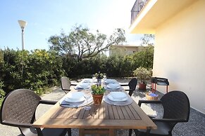Mallorca Beach front line house 6 pers