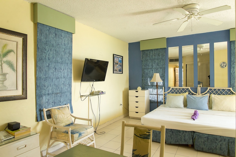 Hipstrip Beach Studio