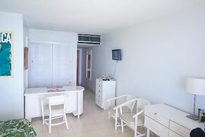 Irie Beach Studio