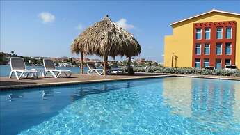 Condo with marina view at Palapa Beach