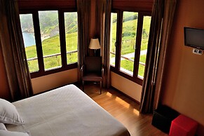 Hotel La Colina