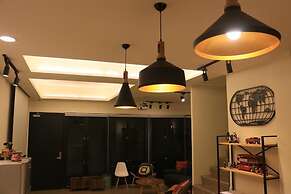 Here Hostel Puli