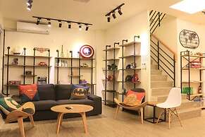 Here Hostel Puli