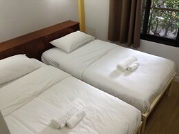 BC guesthouse Si Phraya