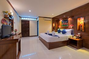 P R Patong Hotel