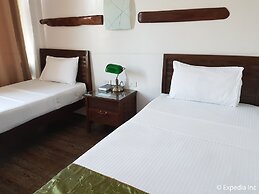 GAP Plaza Hotel